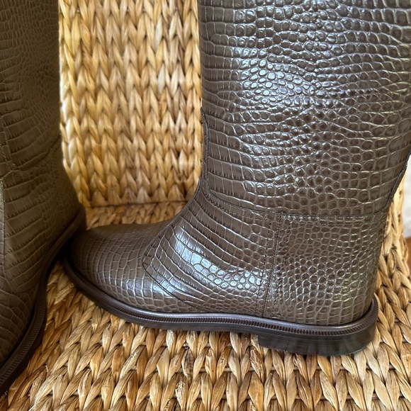 New Fendi Karligraphy Croco Leather Maya Riding Boots 41 11B - Picture 9 of 16